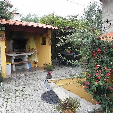 Casa De Mos