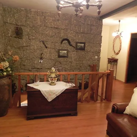 Casa De Mos